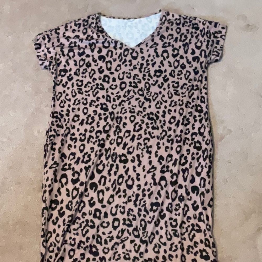 Amazon summer t-shirt dress with pockets. Size large